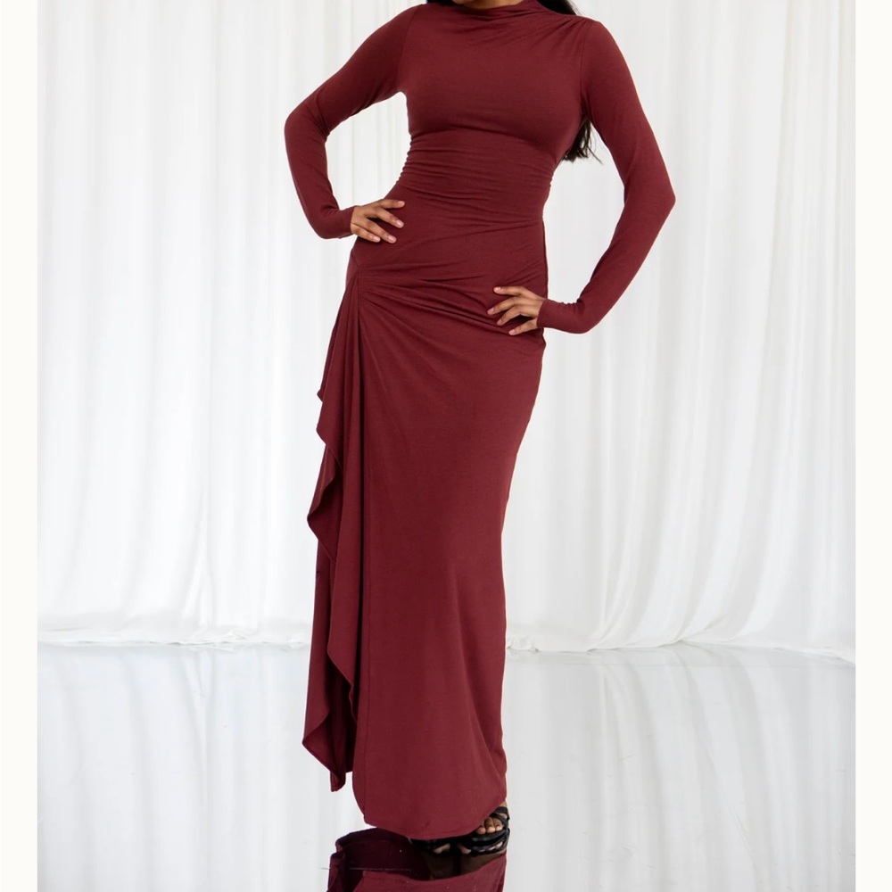 Venus Long Sleeve Dress in Bamboo / Asymmetrical Ruffled Long Sleeve Dress